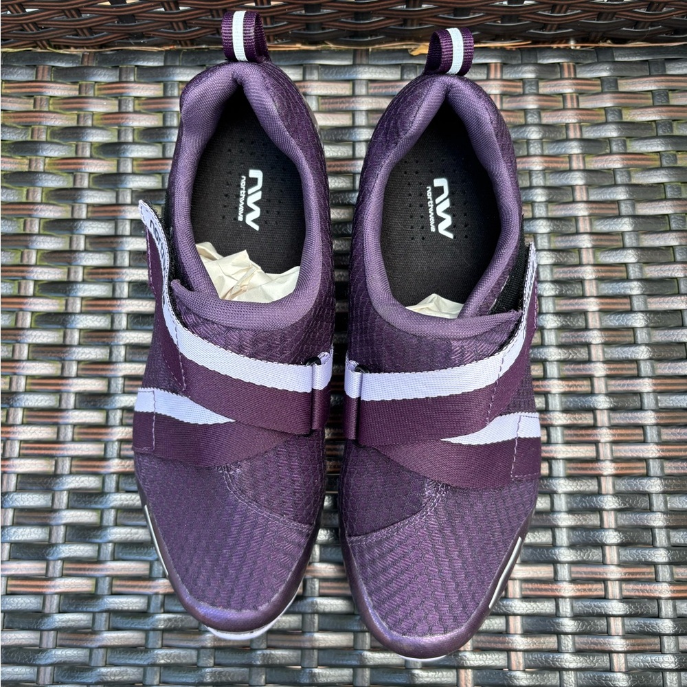 Northwave active cycling spinning shoes